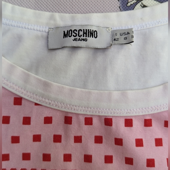 ❤️‍🔥HURRY!! STORE CLOSE THIS WEEK!! Moschino ethnic T - Picture 2 of 5